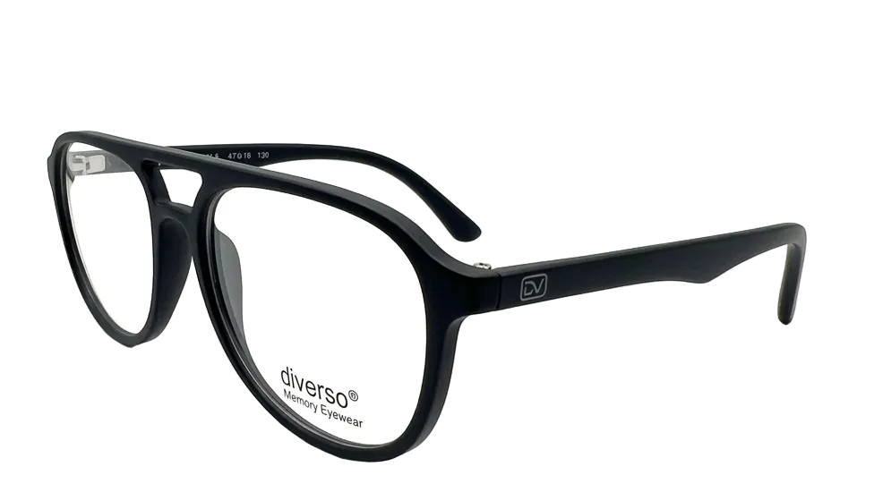 Black aviator-style eyeglasses with clear lenses, featuring a matte black frame and the 'diverso' brand name printed on the lower left lens, set against a plain white background.